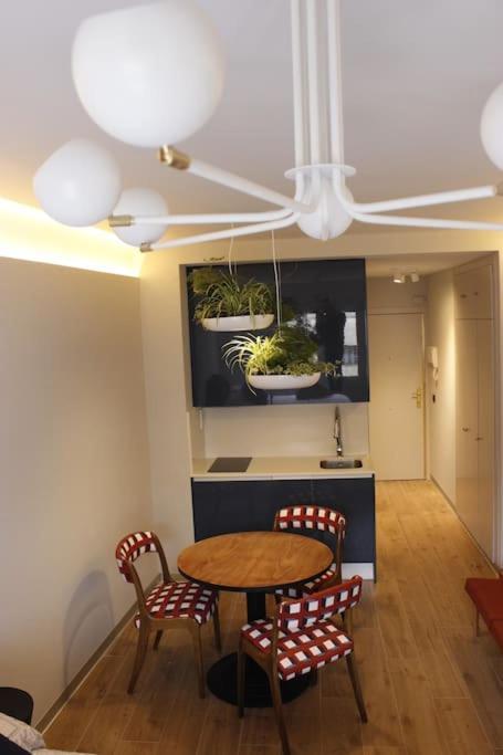 Apartamento Por Temporada Centro Diseno Madrid Bagian luar foto
