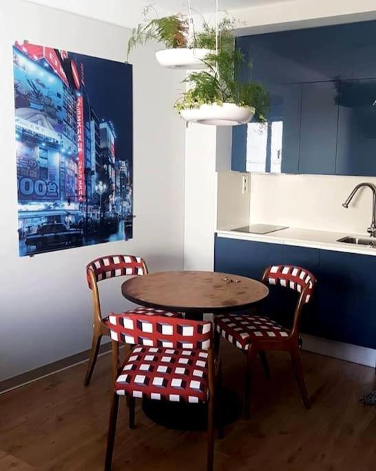 Apartamento Por Temporada Centro Diseno Madrid Bagian luar foto