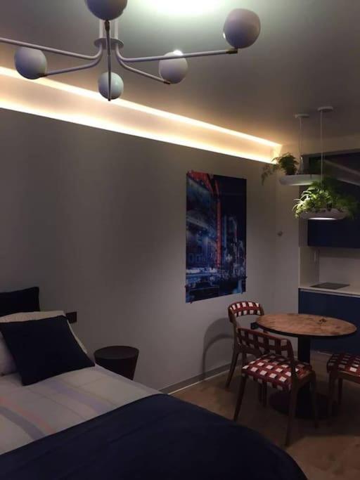 Apartamento Por Temporada Centro Diseno Madrid Bagian luar foto